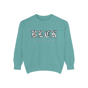 Unisex Garment-Dyed Sweatshirt